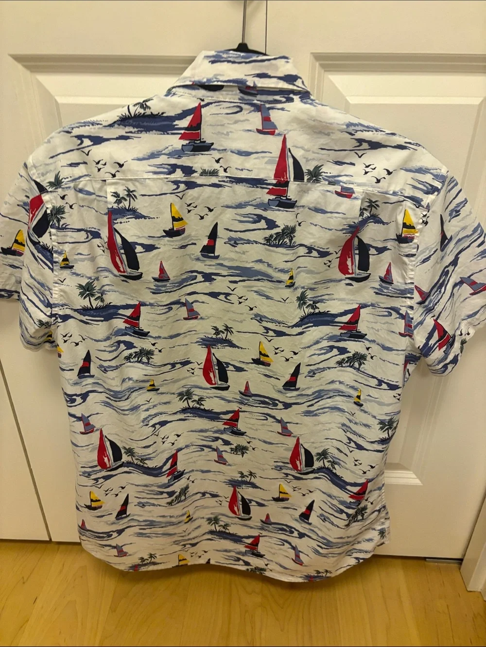 J. Crew White Nautical Sailboat Short-Sleeve Button-Down Shirt